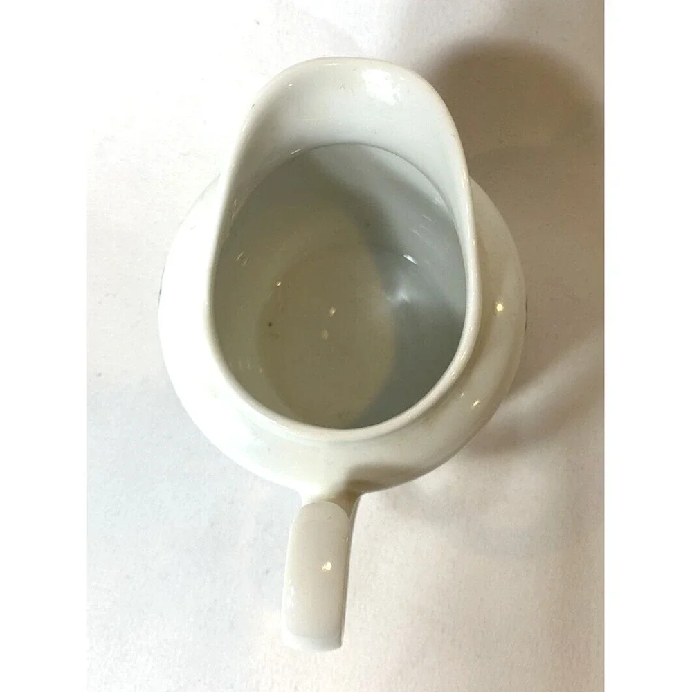 Takahashi Japan Creamer Vintage White Blue Flowers Porcelain‎ 1970s Cottagecore